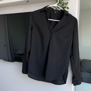 3/22 🧡 Dynamite V neck open collar blouse